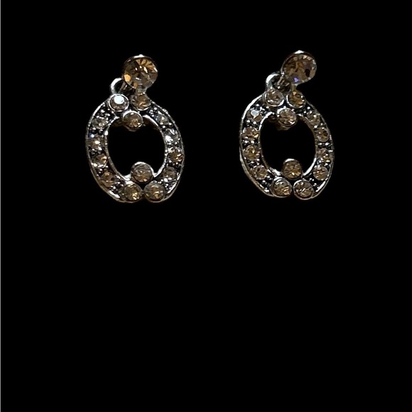 Monet silver tone earrings with rhinestones - Picture 1 of 4